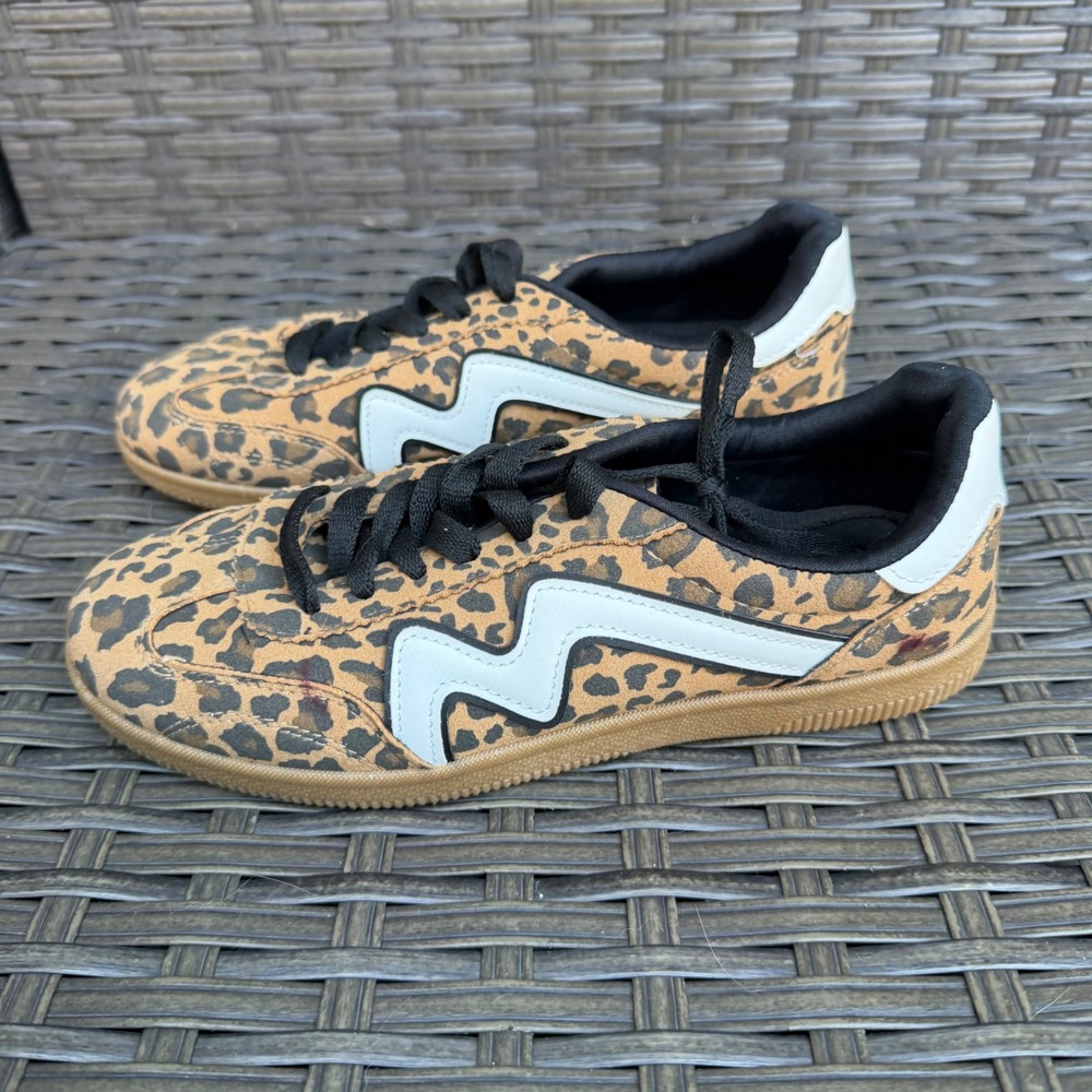 Madden Girl Leopard Print Low Top Sneakers Zig Zag Logo Gum Sole Brown Black 8